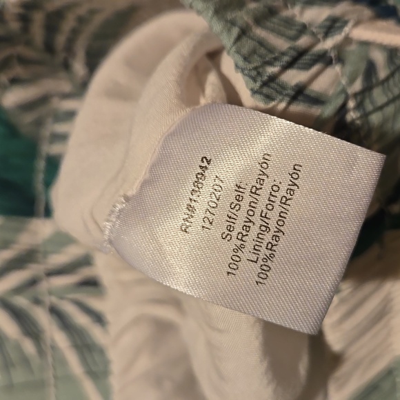 On twelfth palm set - Picture 9 of 12